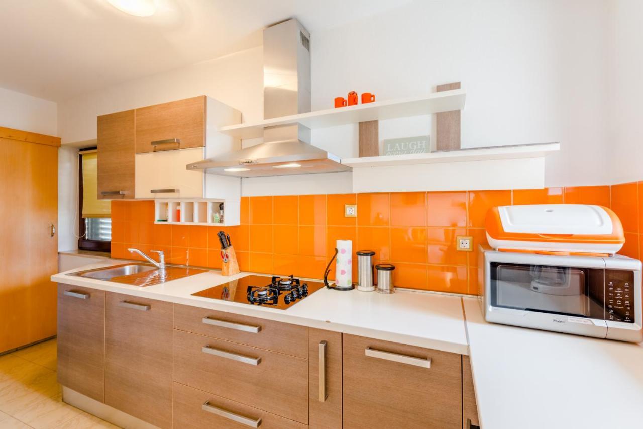 Apartments Flor De Lis Podstrana Ngoại thất bức ảnh